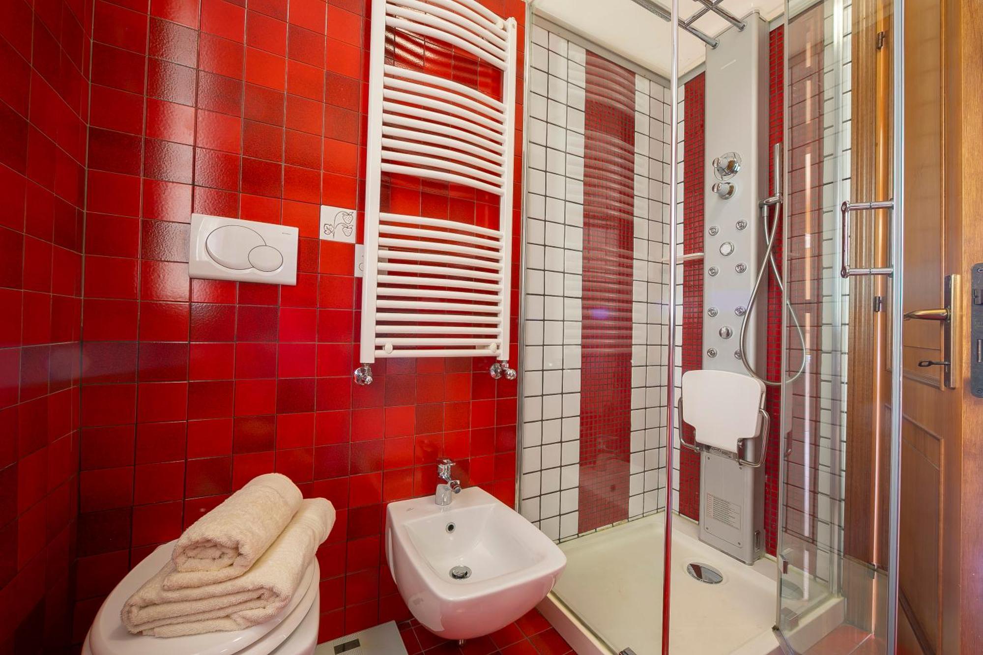 Cinzia Apartment Front Beach - Happy Rentals Sirmione Bagian luar foto